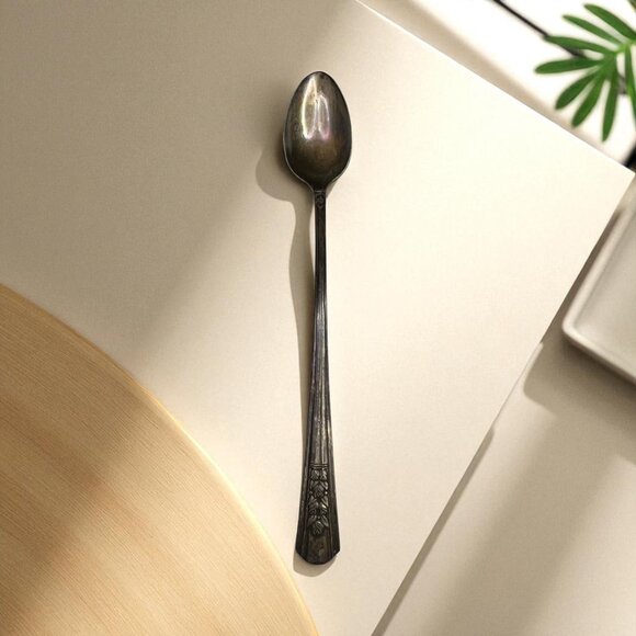 Vintage Wm. Rogers A1 Plus Oneida Community Silver-Plate Serving Spoon - Picture 1 of 8